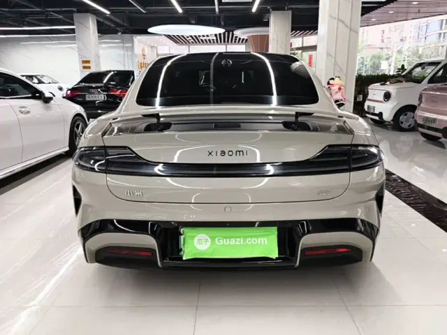Xiaomi SU7 — Фото автомобиля 5