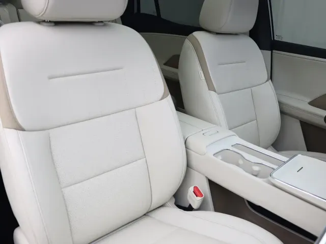 Toyota BoZhi 3X — Фото автомобиля 11