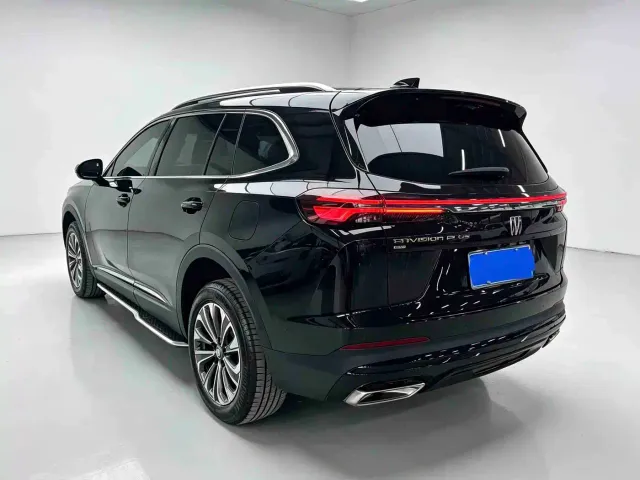 Buick Envision Plus — Фото автомобиля 9