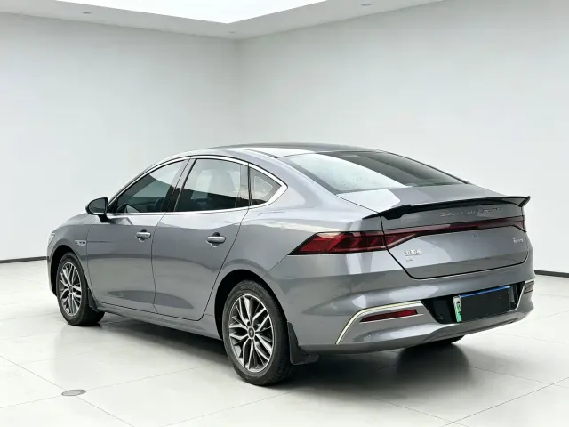 BYD Qin PLUS — Фото автомобиля 9