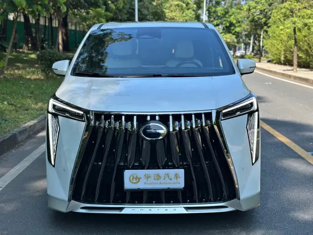 GAC Trumpchi M8 — Фото автомобиля 2