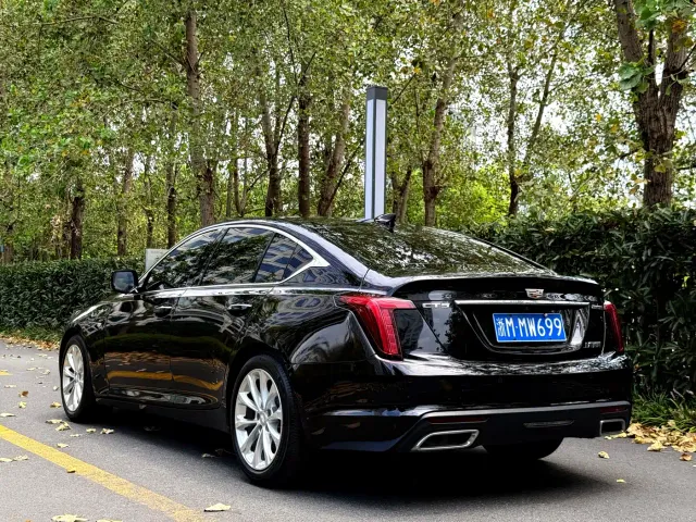 Cadillac CT5 — Фото автомобиля 3