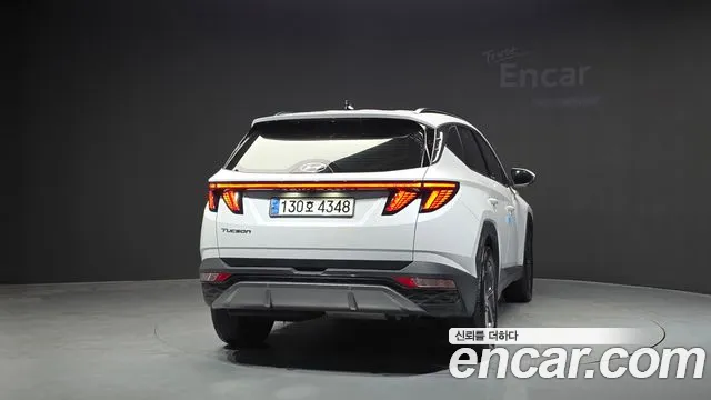 Hyundai Tucson — Фото автомобиля 4
