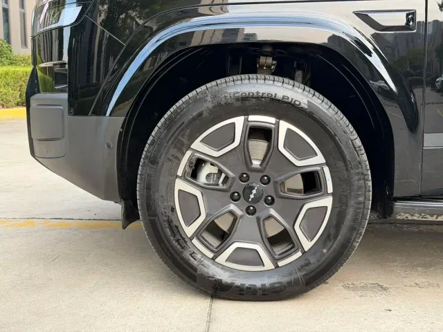 BYD FangChengBao Titanium 7 — Фото автомобиля 14