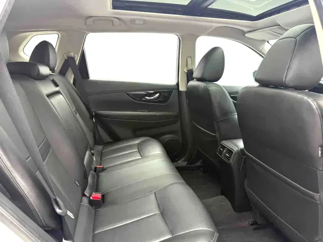 Nissan X-Trail — Фото автомобиля 10