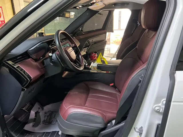 Land Rover Range Rover Sport — Фото автомобиля 8