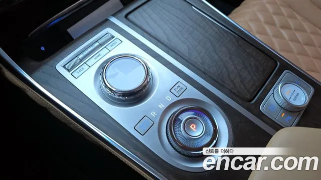 Genesis GV80 2.5T Бензин 2WD — Фото автомобиля 9