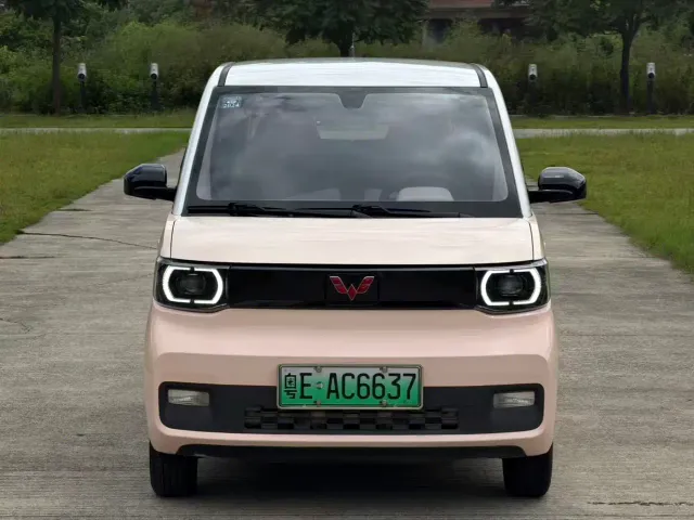 Wuling Hongguang Mini EV — Фото автомобиля 7