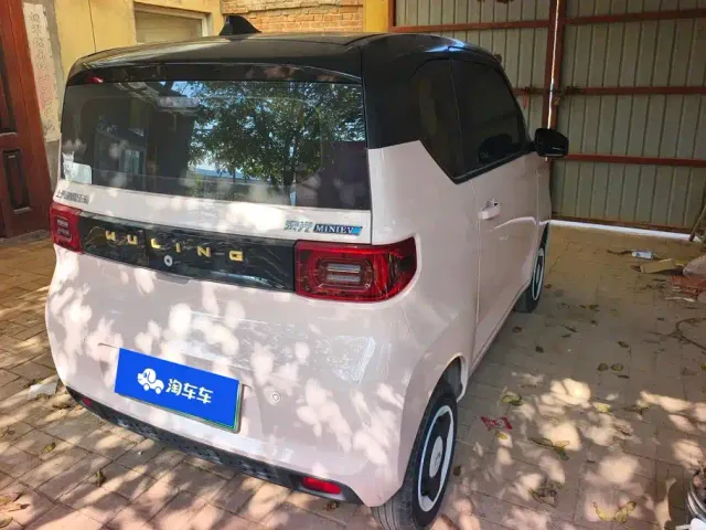 Wuling Hongguang Mini EV — Фото автомобиля 3