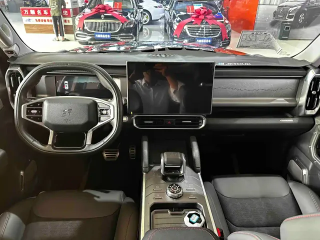 Jetour T2 — Фото автомобиля 8