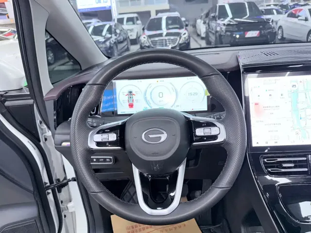 GAC Trumpchi M8 — Фото автомобиля 21