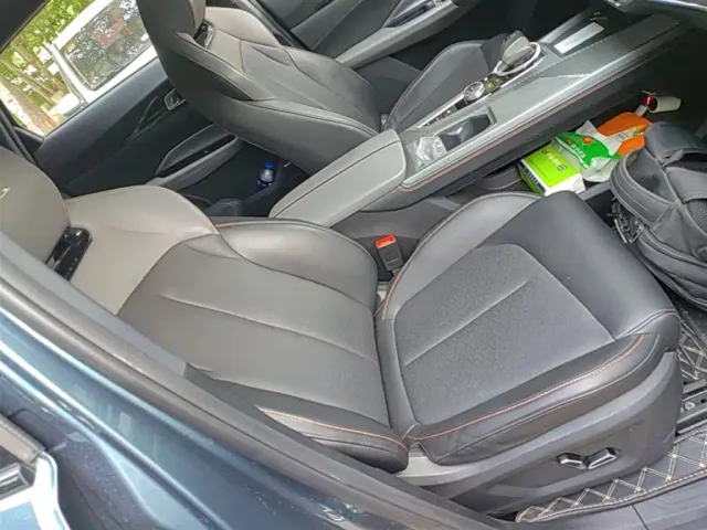 Changan Oshan Z6 EV — Фото автомобиля 24