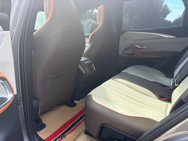 BYD Song Pro — Фото автомобиля 8