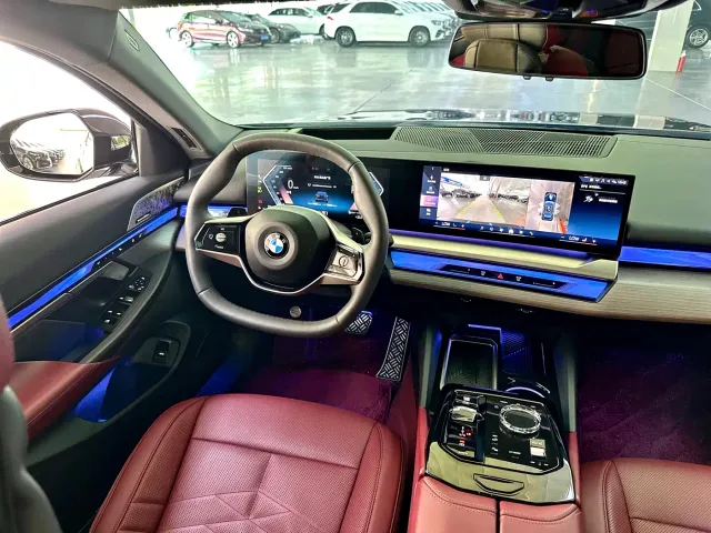 BMW 5 Series — Фото автомобиля 8