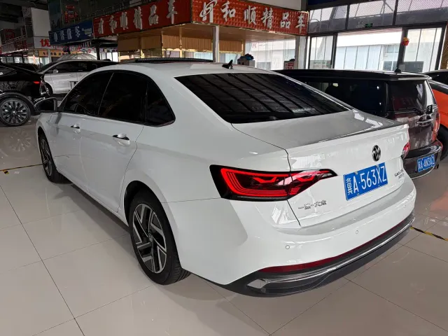 Volkswagen Sagitar — Фото автомобиля 13