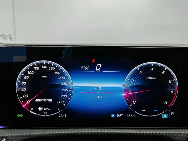 Mercedes-Benz A-Class AMG — Фото автомобиля 8