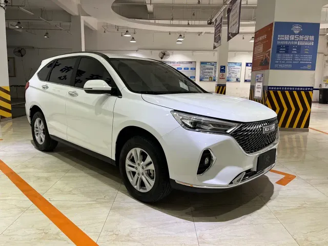 Haval M6 — Фото автомобиля 3