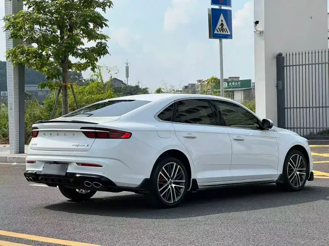 Geely Xingrui — Фото автомобиля 6