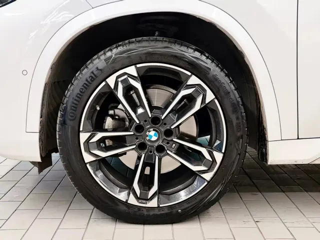BMW X1 — Фото автомобиля 4