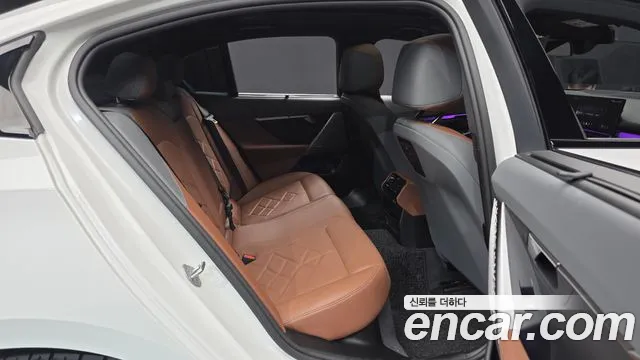 BMW 5-Series 5 серия (G60) 530i xDrive M Sport — Фото автомобиля 10