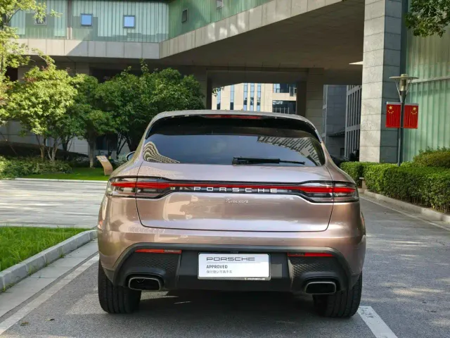 Porsche Macan — Фото автомобиля 9