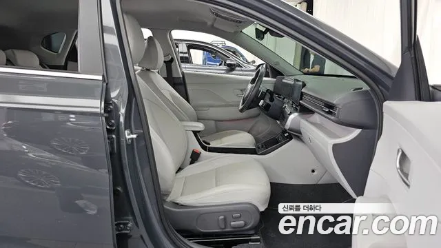 Hyundai Kona SX2 — Фото автомобиля 17