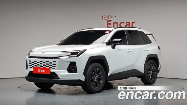 Фотография автомобиля — Toyota RAV4