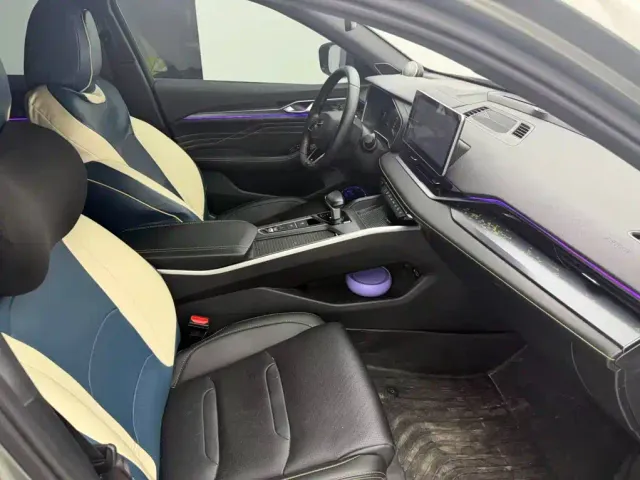 Geely Xingrui — Фото автомобиля 4