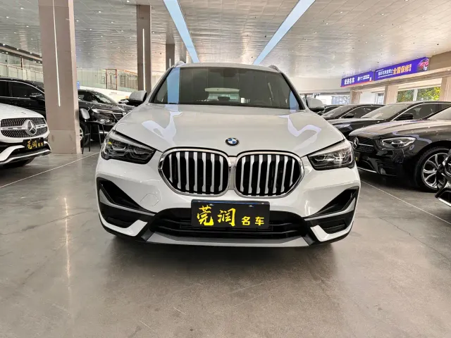 BMW X1 — Фото автомобиля 2