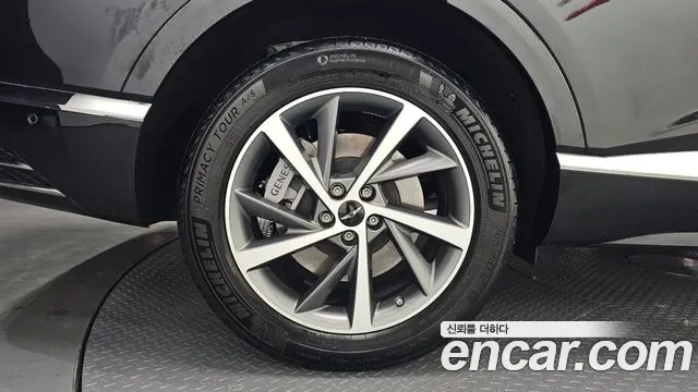 Genesis GV80 — Фото автомобиля 5