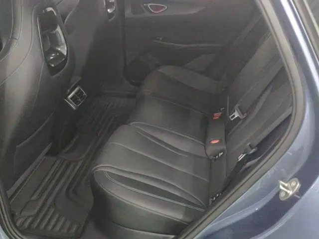 BYD Seal 06 — Фото автомобиля 16