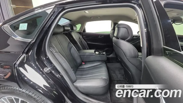 Genesis G80 Бензин 2.5 турбо AWD — Фото автомобиля 18