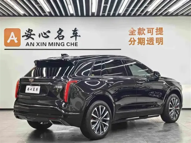 Cadillac XT5 — Фото автомобиля 3