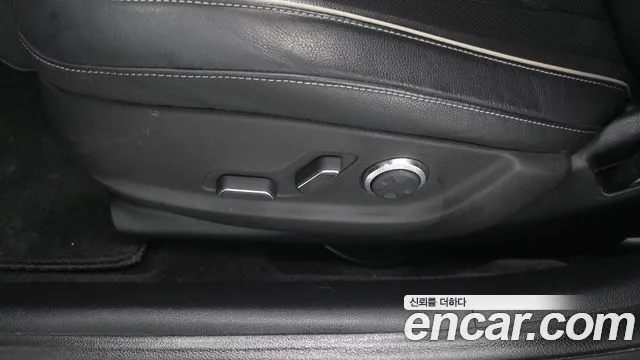 Genesis G80 RG3 — Фото автомобиля 30