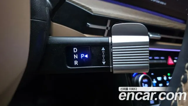 Hyundai Santafe — Фото автомобиля 9
