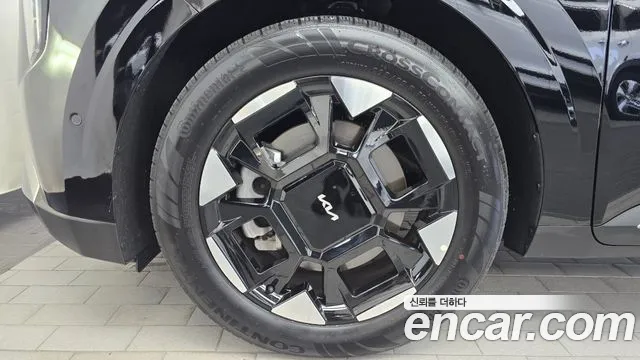 Kia Canival Новый Carnival 4 поколение Бензин 7 мест Signature — Фото автомобиля 5