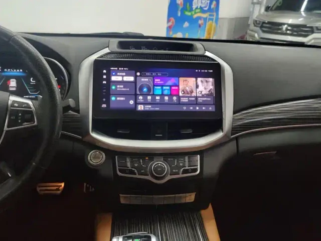 Haval H9 — Фото автомобиля 13
