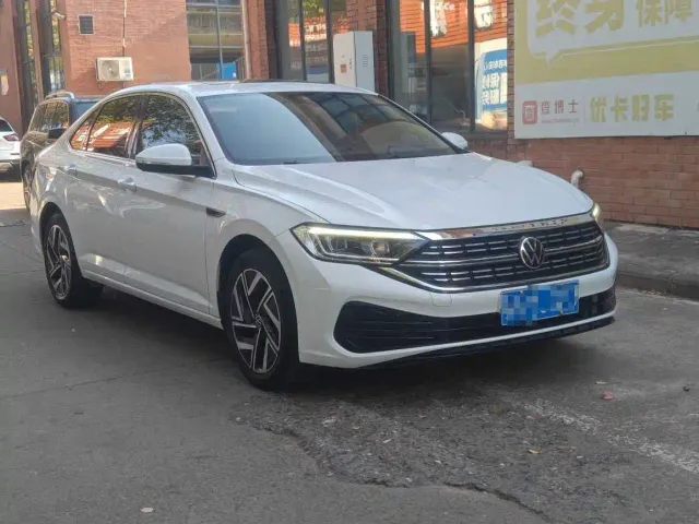 Volkswagen Sagitar — Фото автомобиля 3