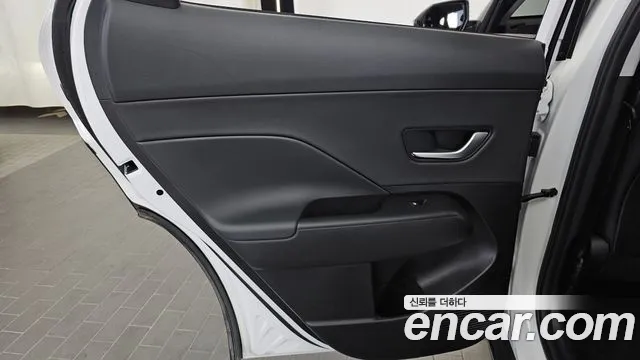 Hyundai Kona SX2 — Фото автомобиля 25
