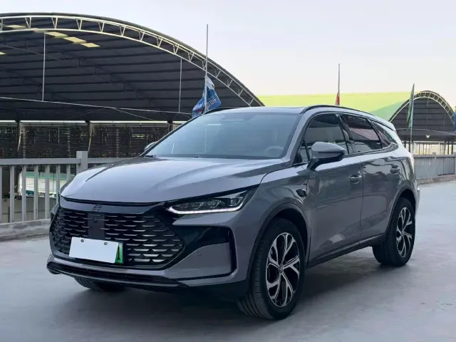 Фотография автомобиля — BYD Tang