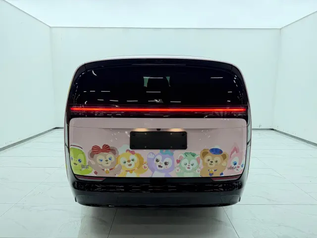 Li Auto Li Auto MEGA 2024 Ultra — Фото автомобиля 5