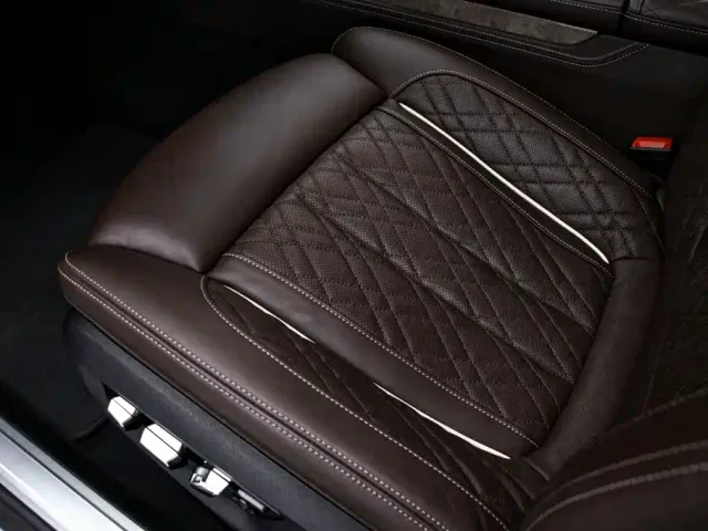 BMW 7 Series — Фото автомобиля 15