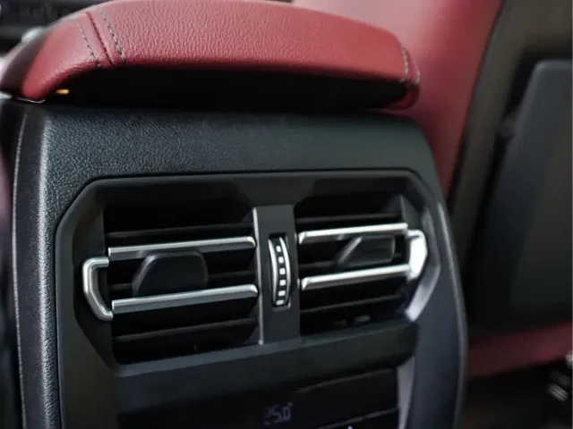 BMW 3 Series — Фото автомобиля 17