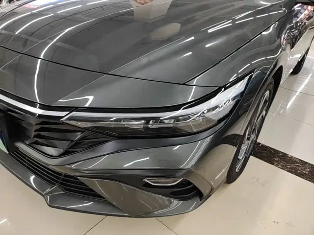 Hyundai Elantra — Фото автомобиля 23