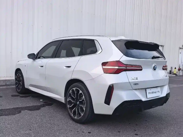 BMW X3 — Фото автомобиля 10