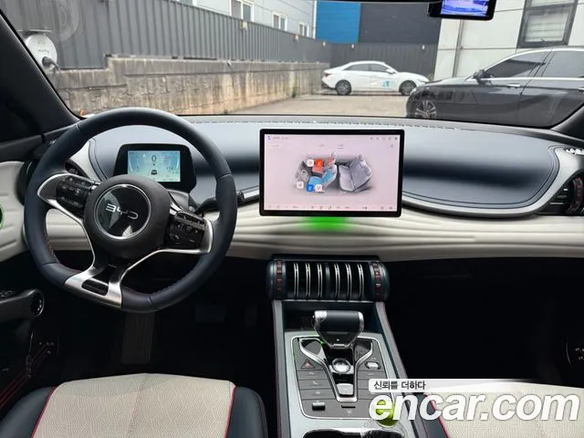 BYD Atto 3 — Фото автомобиля 6