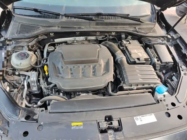 Volkswagen Passat — Фото автомобиля 16
