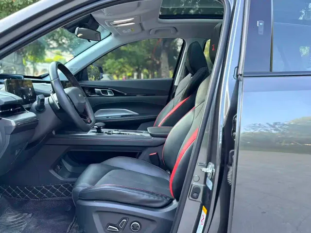 Changan Z6 — Фото автомобиля 6