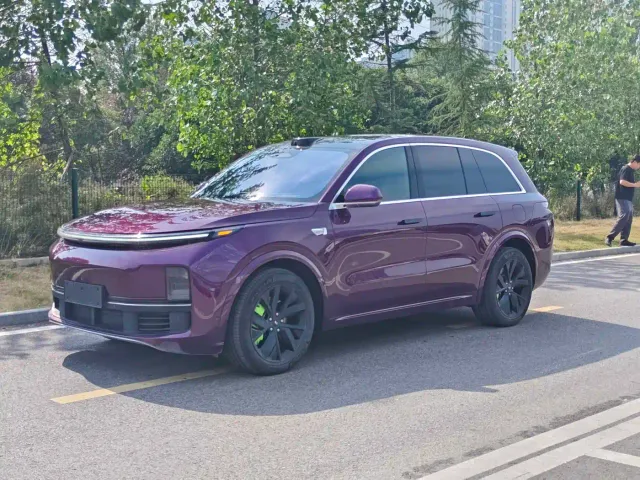 Фотография автомобиля — Li Auto L8
