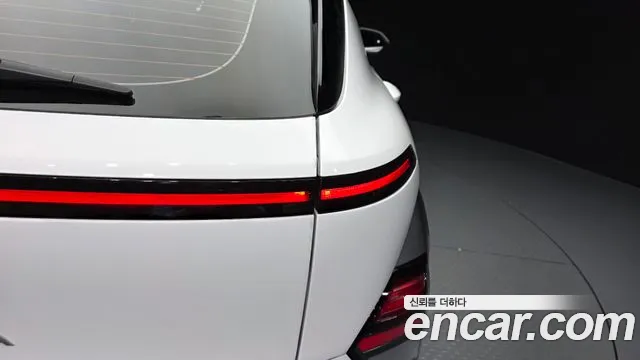 Hyundai Kona — Фото автомобиля 8